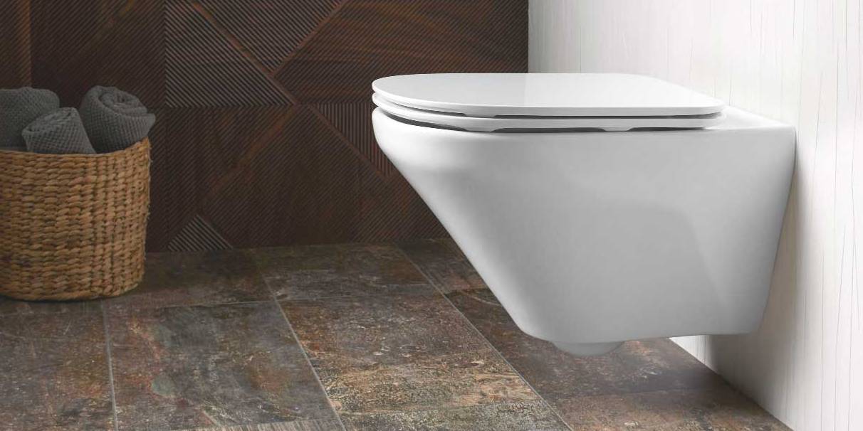 hangend toilet plaatsen